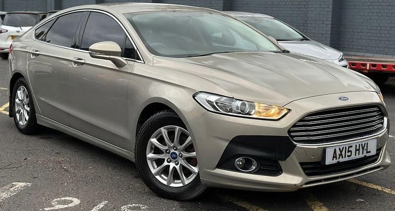 Used Ford Mondeo Zetec 2015 Silver Hatchback