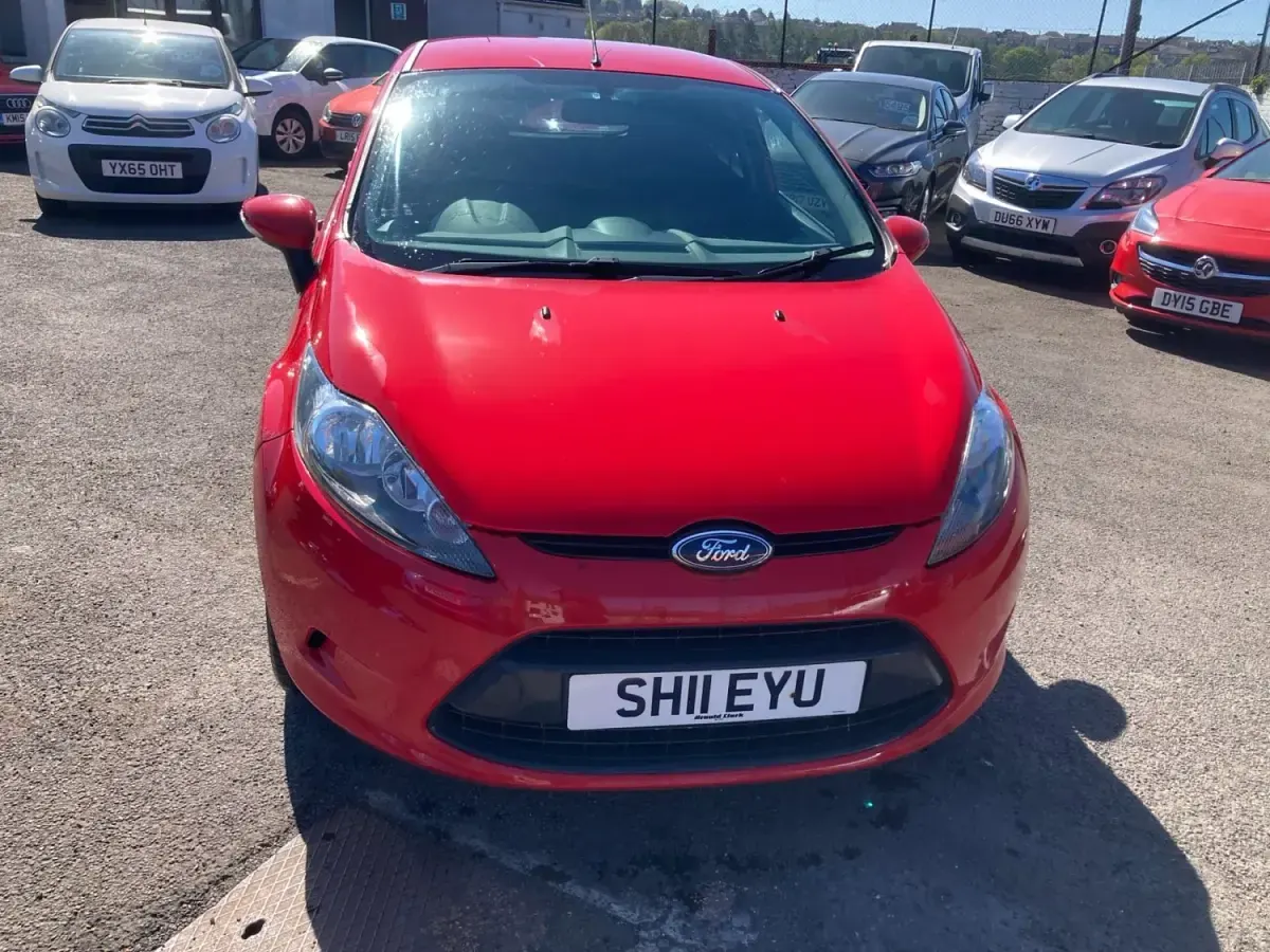 Usado Ford Fiesta 2011 Vermelho Citadino