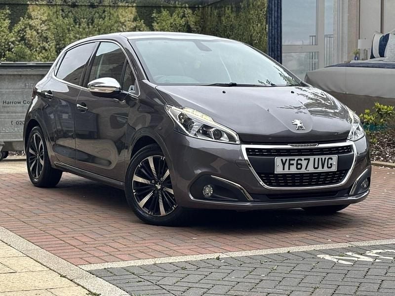 Used Peugeot 208 Allure Premium 2018 Grey Hatchback