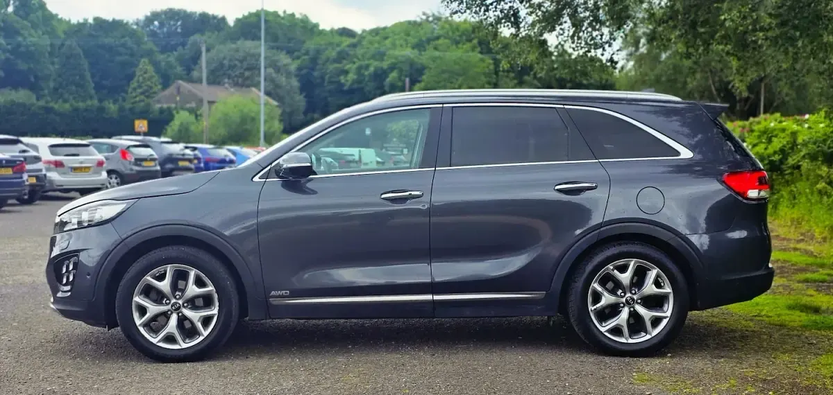 Used Kia Sorento 2017 Grey SUV