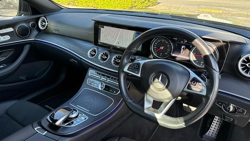 Used Mercedes E220 AMG Line Premium 194 HP (142 kW) 2018 Black