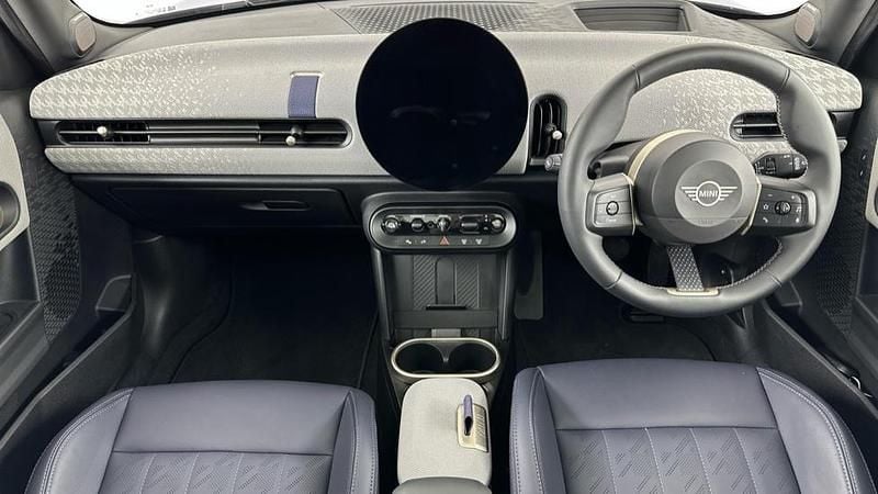 Begagnad Mini Cooper S Hatch 201 HK (147 kW) 2024 Blå Halvkombi