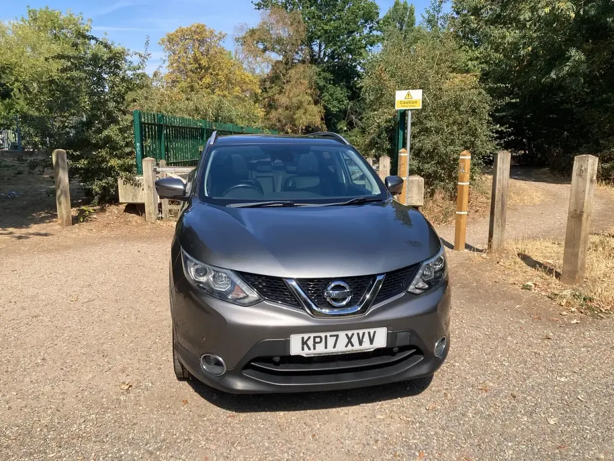 Used Nissan Qashqai S 130 HP (95 kW) 2017 Grey SUV