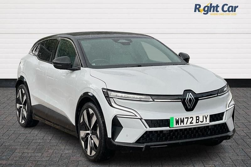 Grey/black Used 2022 Renault Mégane Techno Hatchback | £18,499 (Fair price) - Image 1/1