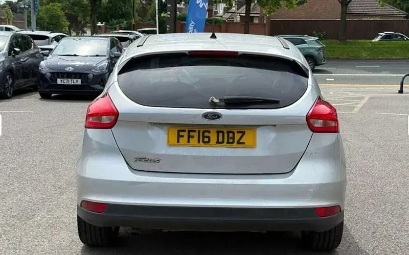 Used Ford Focus Zetec 120 HP (88 kW) 2016 Hatchback