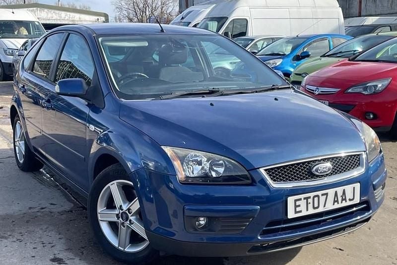Used Ford Focus Titanium 2007 Blue Hatchback