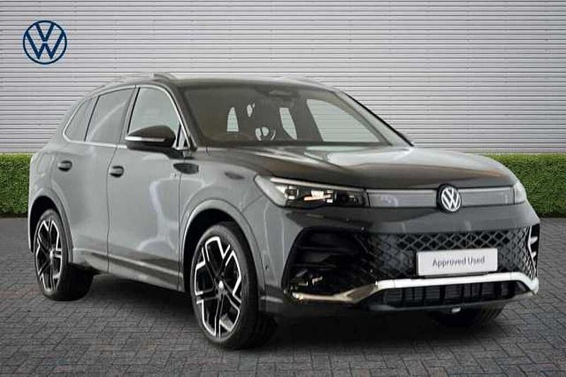 New VW Tiguan R-line 150 HP (110 kW) 2026 Urano grey SUV