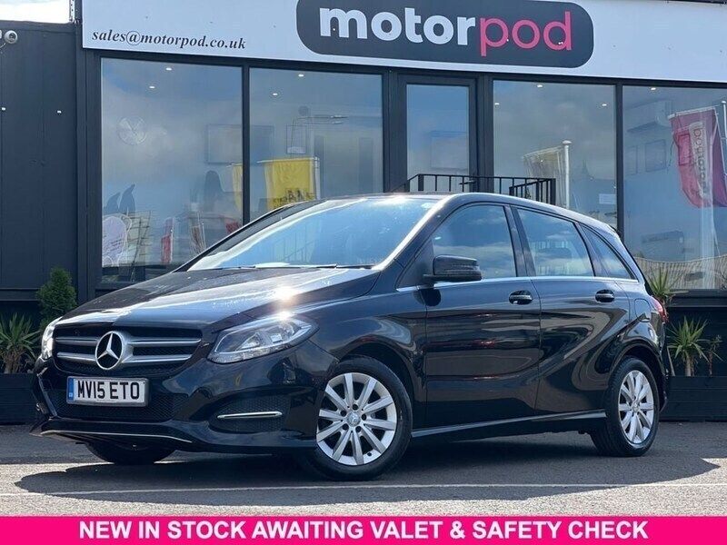 Black Used 2015 Mercedes B180 SE MPV | £6,790 (Fair price) - Image 1/3