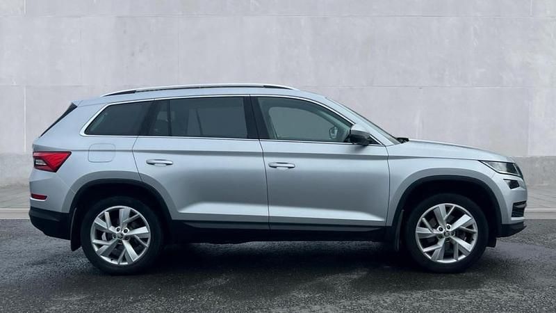 Used Skoda Kodiaq SE L 150 HP (110 kW) 2018 Metallic  brilliant silver SUV