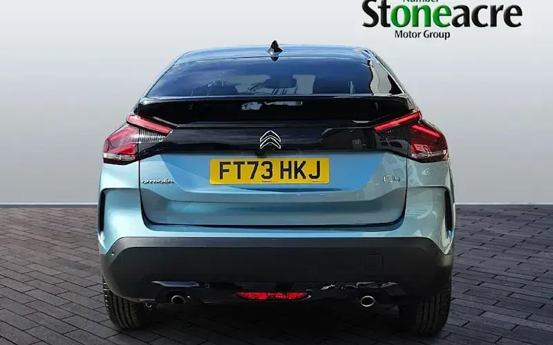 Used Citroën C4 PureTech 131 HP (96 kW) 2023 Blue SUV