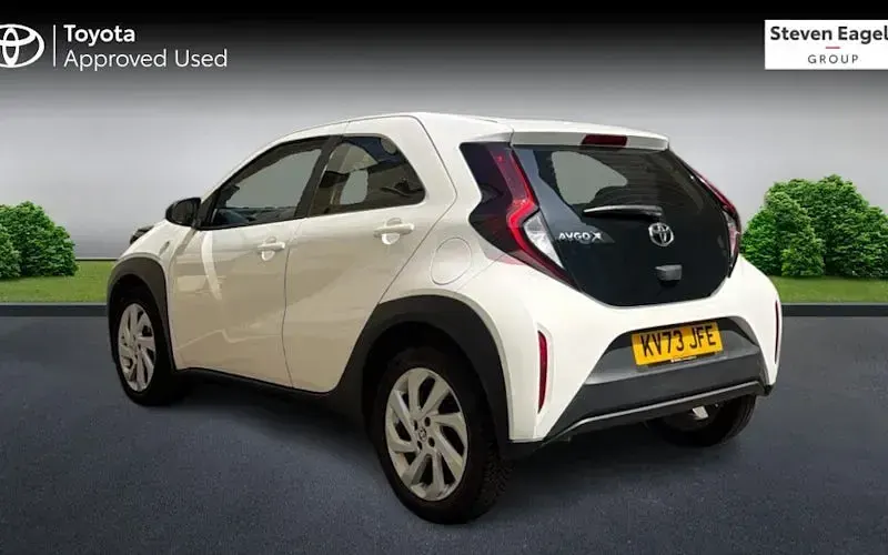 Used Toyota Aygo X PURE 72 HP (52 kW) 2025 SUV