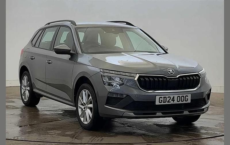 Graphite grey metallic Used 2024 Skoda Kamiq SE SUV | £16,400 (Fair price) - Image 1/4
