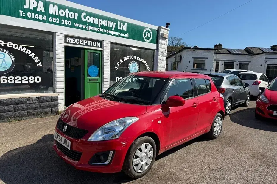 Usado Suzuki Swift 2014 Vermelho Citadino