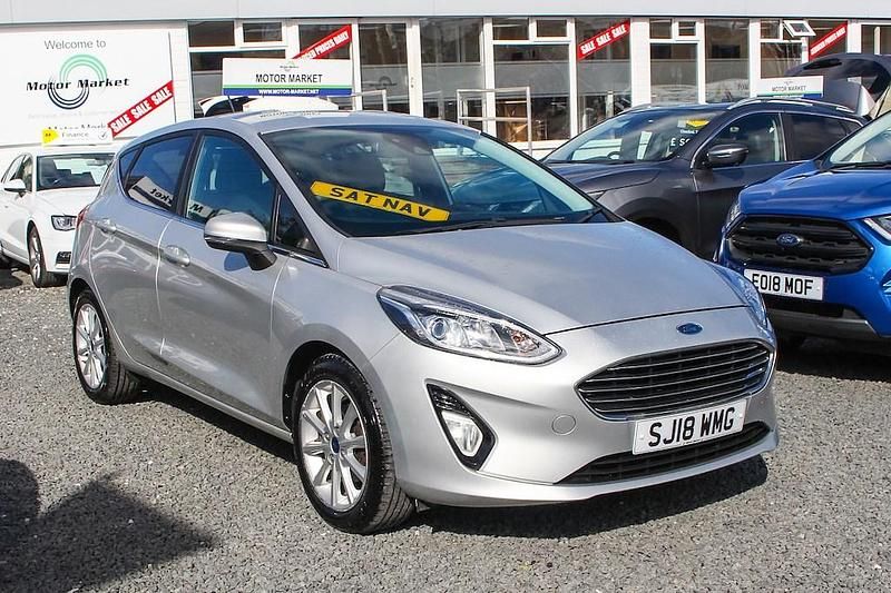 Used Ford Fiesta Titanium X 100 HP (73 kW) 2018 Silver Hatchback