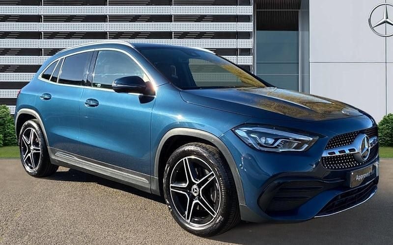 Used Mercedes GLA200 Executive 163 HP (119 kW) 2022 Blue SUV