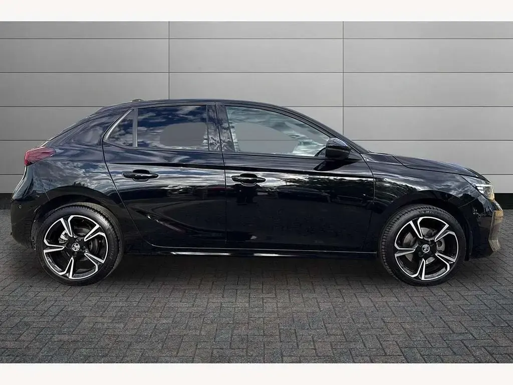 Used Vauxhall Corsa Ultimate 130 HP (95 kW) 2023 Black Hatchback
