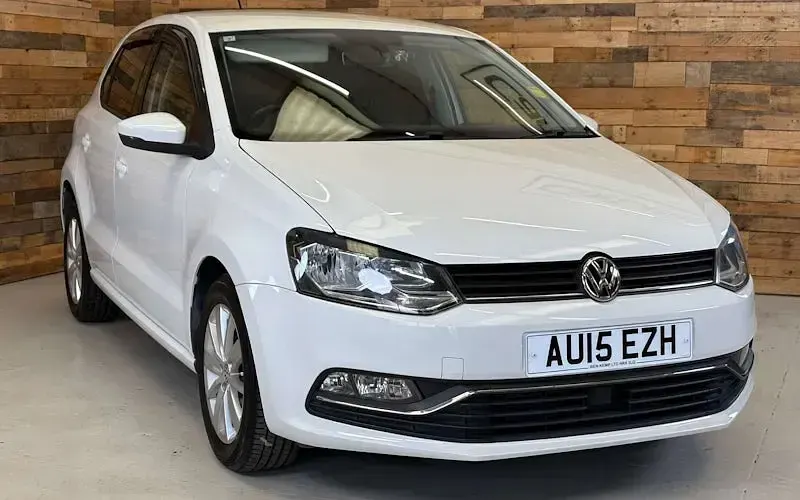 Used VW Polo SE 90 HP (66 kW) 2015 Hatchback