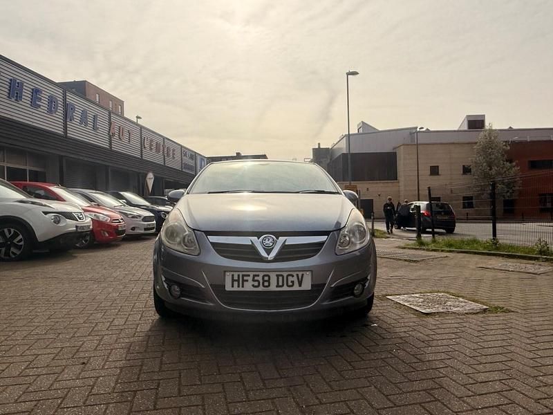 Used Vauxhall Corsa Design Edition 2008 Silver Hatchback