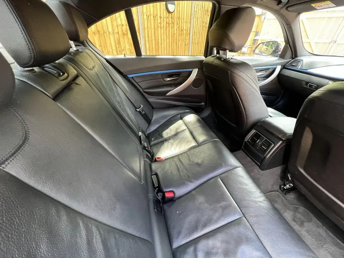 Used BMW 320 M Sport 2018 Blue Sedan