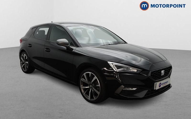 Used 2024 Seat Leon FR Sport Hatchback | £17,999 (Fair price) - Image 1/4
