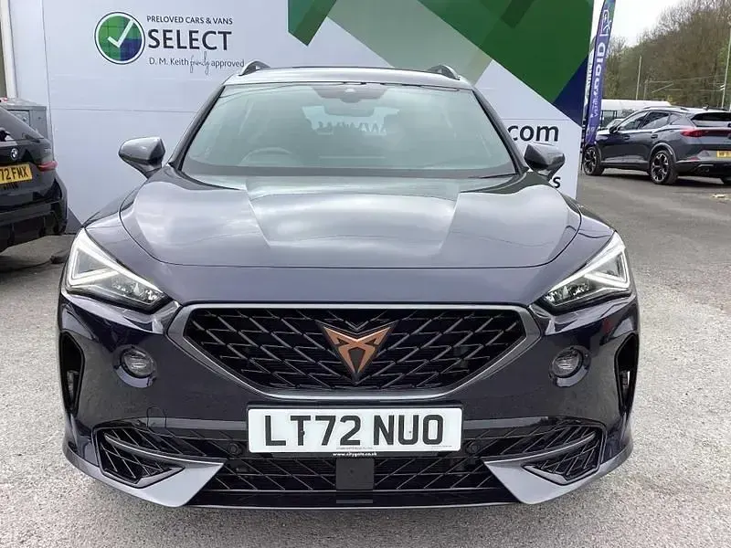 Begagnad Cupra Formentor VZ2 2023 Blå SUV