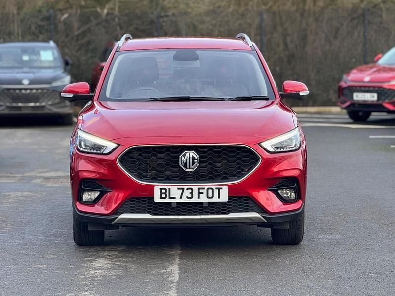 Used MG ZS Exclusive 106 HP (77 kW) 2023 Red SUV