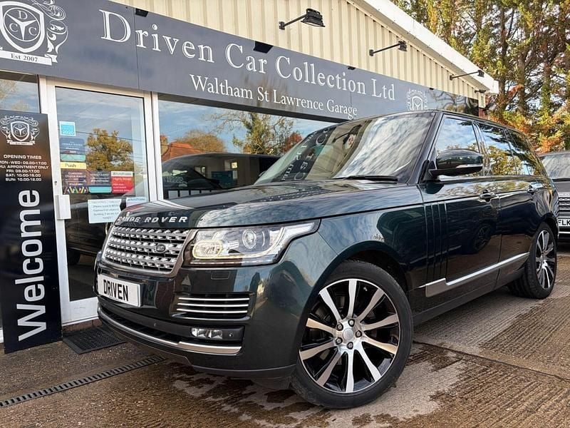 Green Used 2016 Land Rover Range Rover Vogue SE SUV | £18,995 (Super price) - Image 1/3