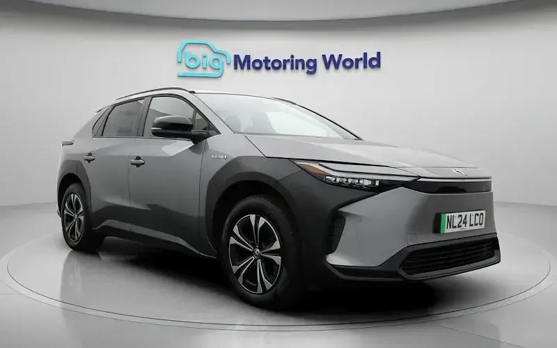 Usado Toyota bZ4X 150 kW (204 CV) 2026 SUV