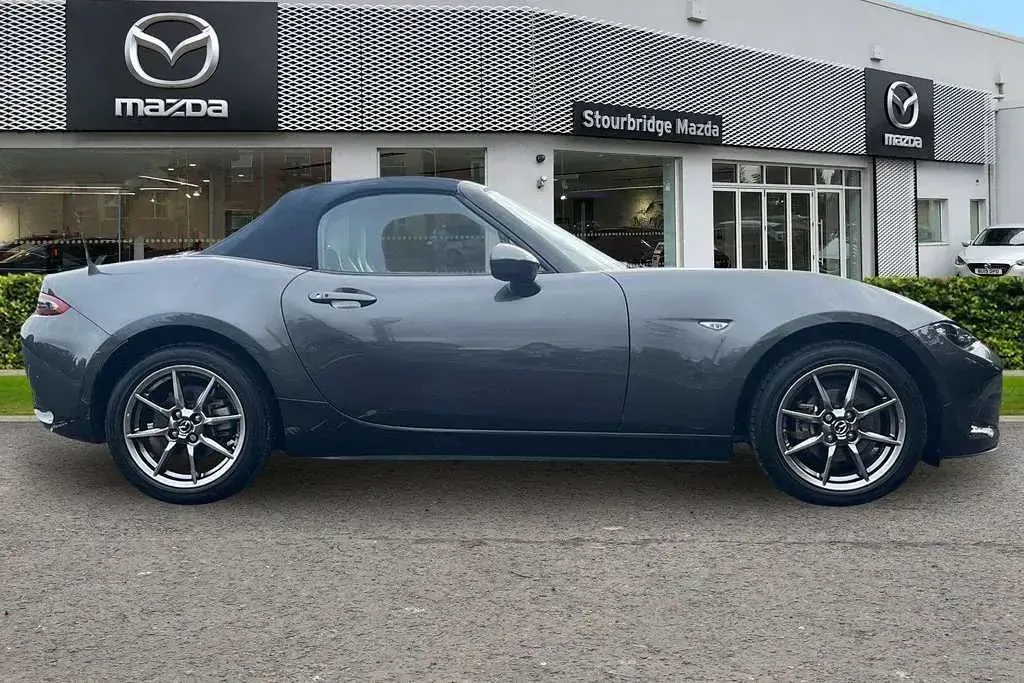 Used Mazda MX5 Kizuna 132 HP (97 kW) 2024 Grey Cabriolet