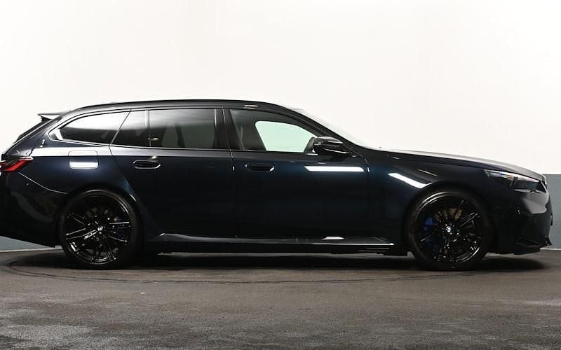 New BMW M5 727 HP (534 kW) 2026 Estate