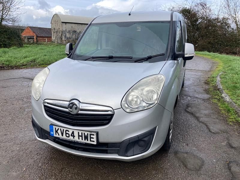 Used Vauxhall Combo Sportive 2014 Silver MPV