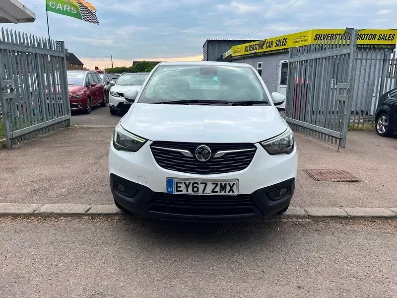 Używany Vauxhall Crossland X S 110 KM (80 kW) 2017 Biały SUV