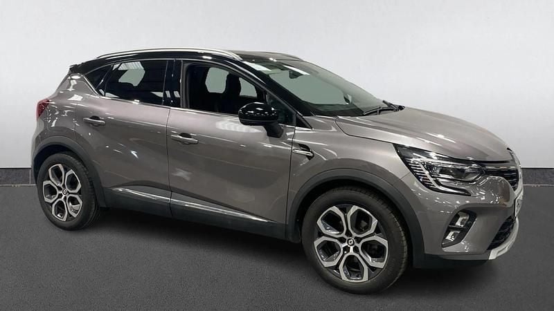 Used Renault Captur Techno 142 HP (104 kW) 2023 Grey/black SUV