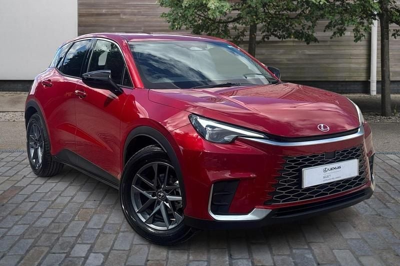 Red Used 2025 Lexus LBX SUV | £29,999 (Super price) - Image 1/4
