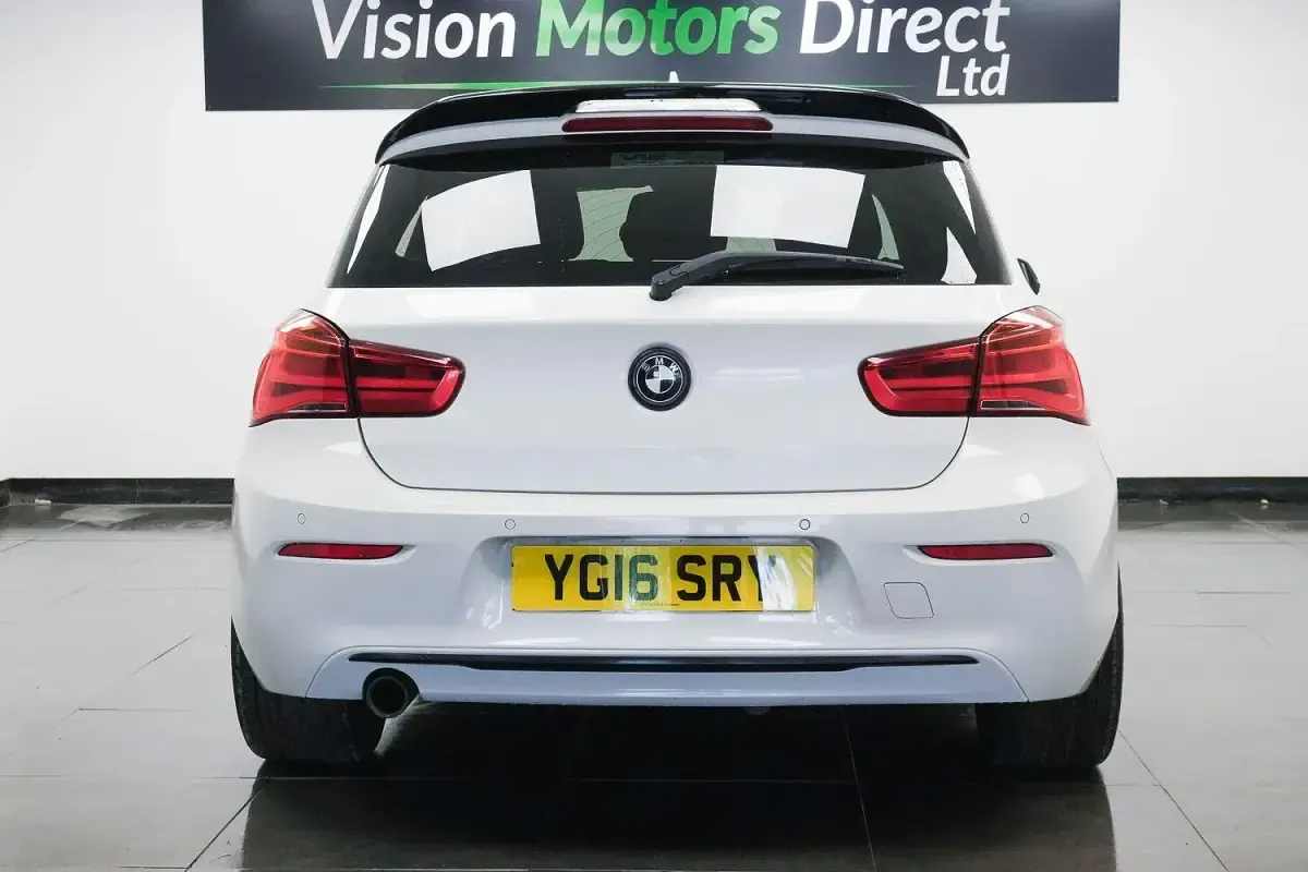 Used BMW 116 Sport Line 2016 White Hatchback