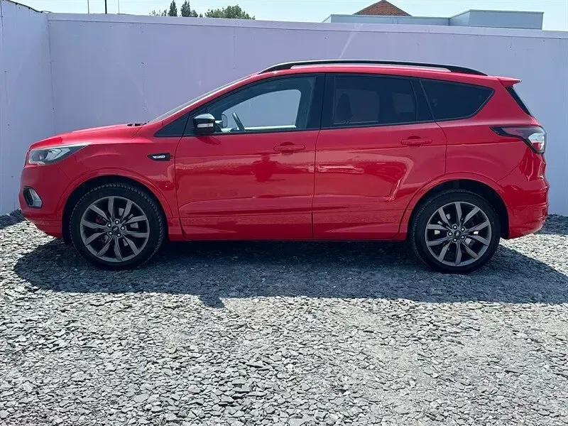 Used Ford Kuga ST-Line 150 HP (110 kW) 2019 Red SUV