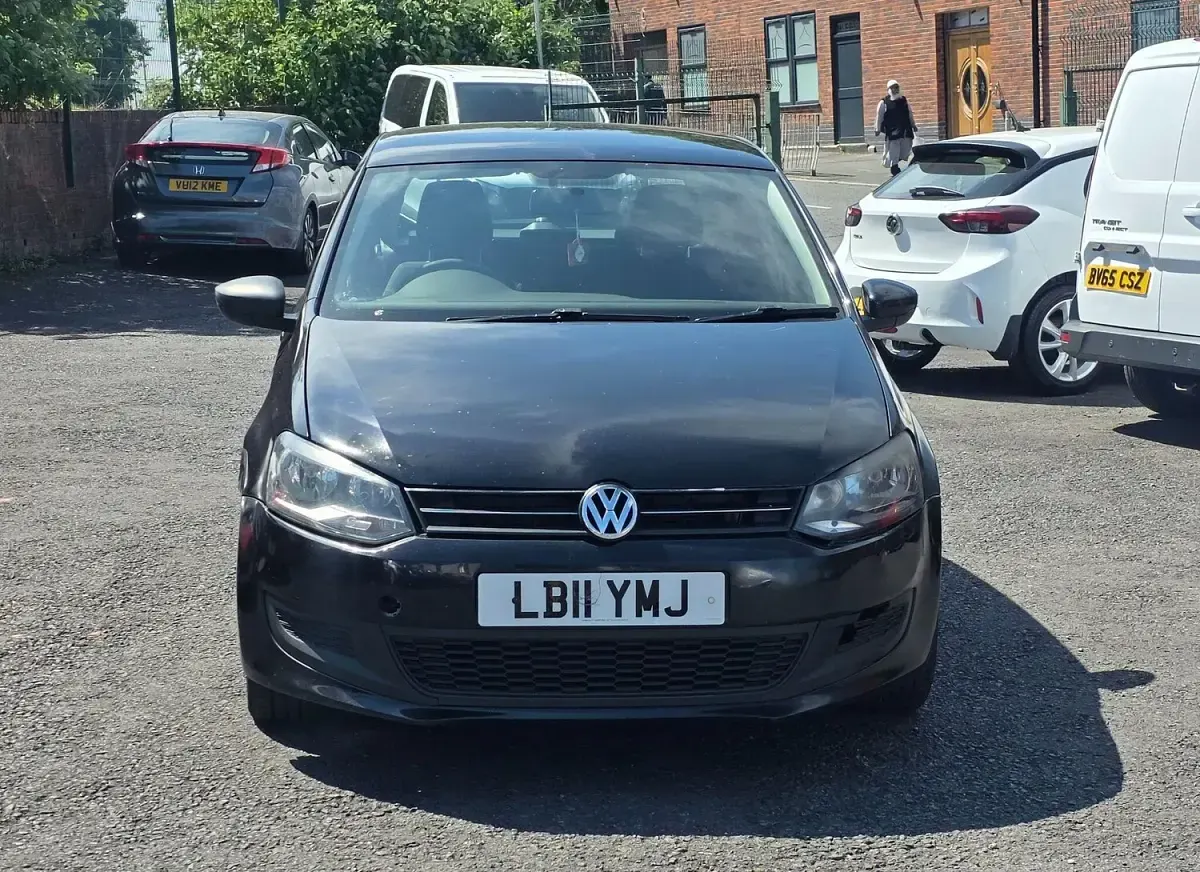 Used VW Polo SE 75 HP (55 kW) 2011 Black Hatchback