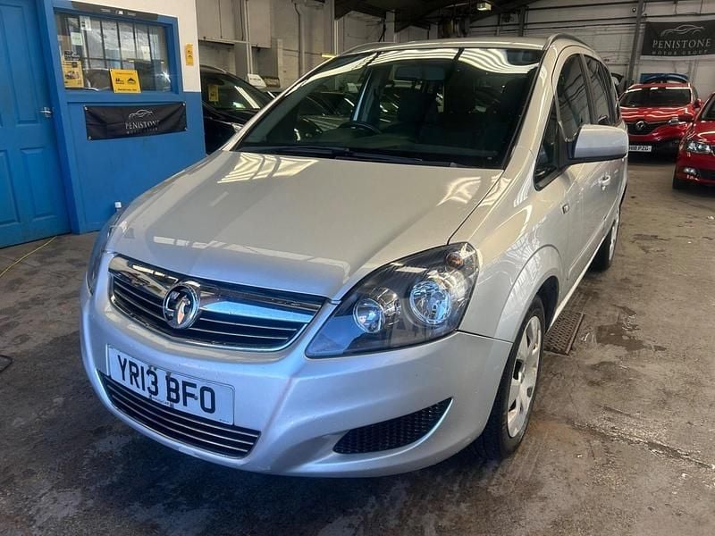 Used Vauxhall Zafira 2013 Silver MPV