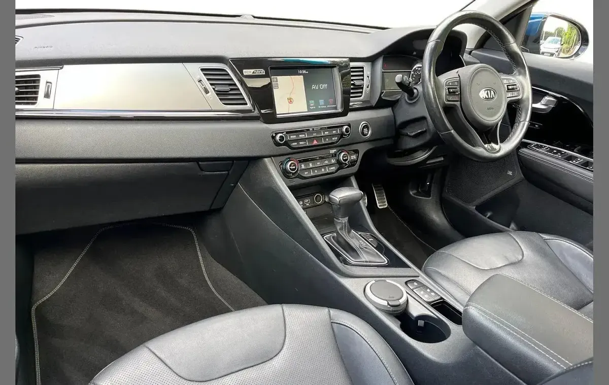 Used Kia Niro 141 HP (103 kW) 2019 Blue SUV