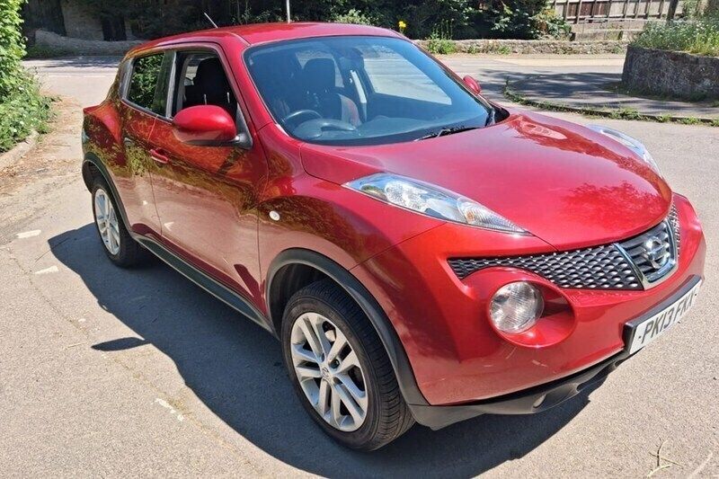 Red Used 2013 Nissan Juke Acenta SUV | £4,395 (Fair price) - Image 1/1