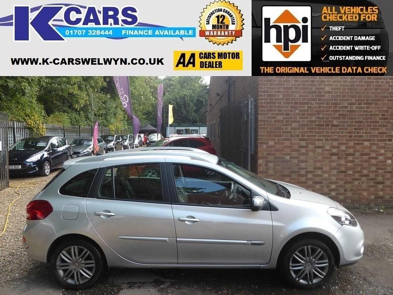 Silver Used 2012 Renault Clio GrandTour Dynamique Estate | £3,995 (Fair price) - Image 1/3
