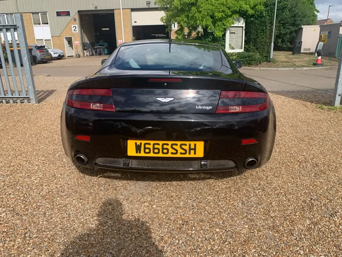 Used Aston Martin Vantage 2006 Black Coupe