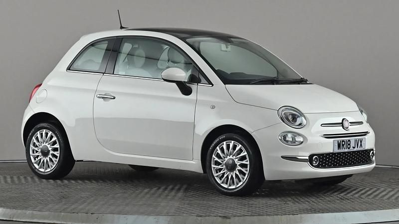 Used Fiat 500 Lounge 69 HP (50 kW) 2018 White Hatchback