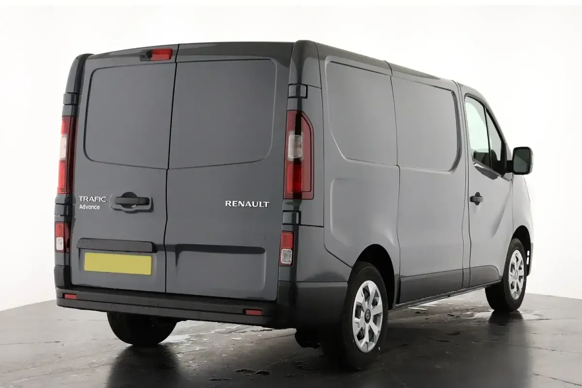 New Renault Trafic 148 HP (108 kW) 2026 Grey