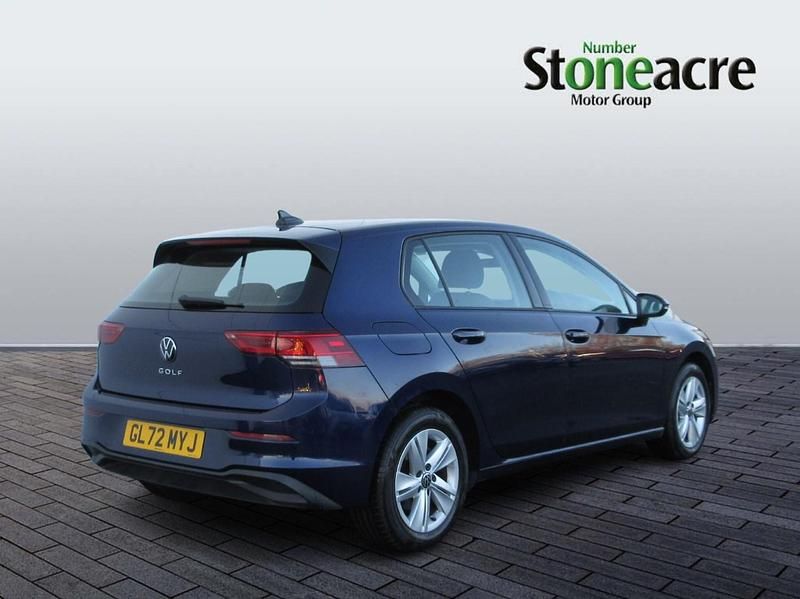 Used VW Golf VIII Life 150 HP (110 kW) 2022 Blue Hatchback