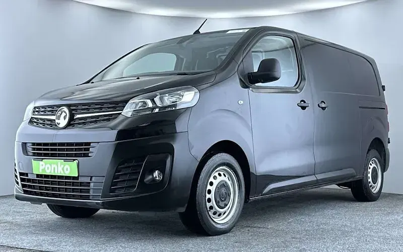 Used Vauxhall Vivaro 145 HP (106 kW) 2022 MPV