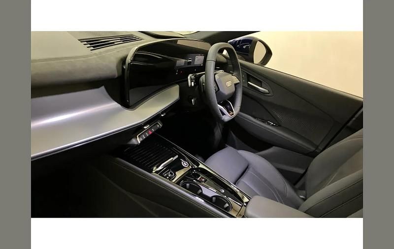 New Audi Q3 S-Line 147 HP (108 kW) 2025 Other SUV