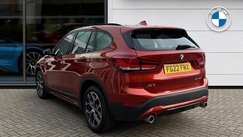 Used BMW X1 Sport Line 192 HP (141 kW) 2022 Orange SUV