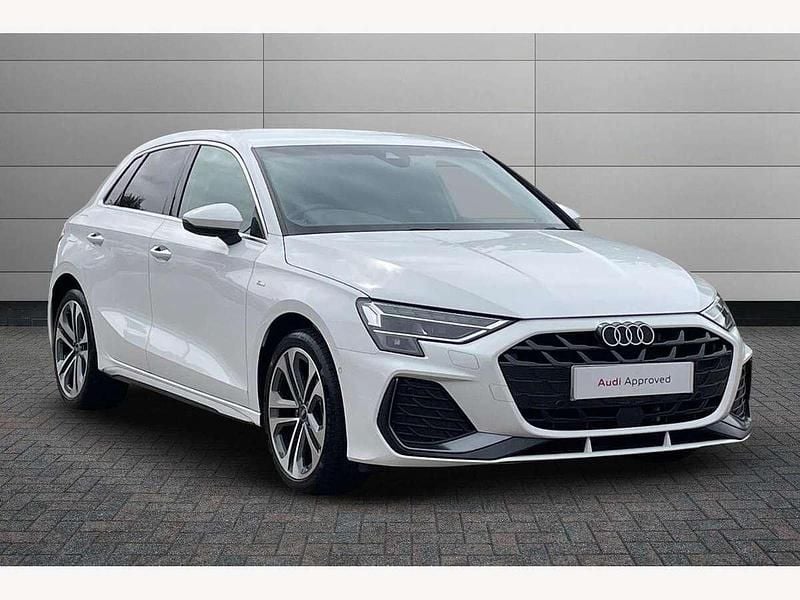 White Used 2025 Audi A3 e-tron S-Line Hatchback | £30,495 (Expensive) - Image 1/4