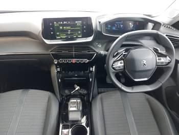 Used Peugeot 2008 Allure Premium 131 HP (96 kW) 2022 Orange SUV